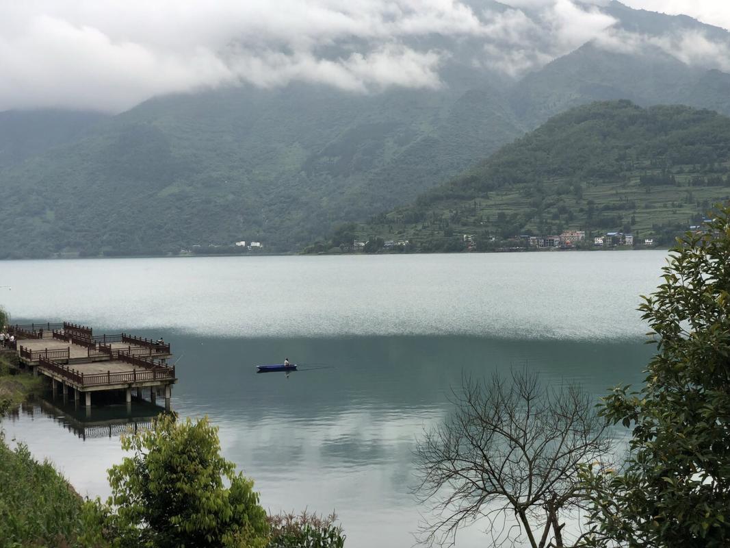 马湖最深多少米?宜宾到雷波县马湖多少公里-图3 马湖最深多少米?宜宾到雷波县马湖多少公里-图3