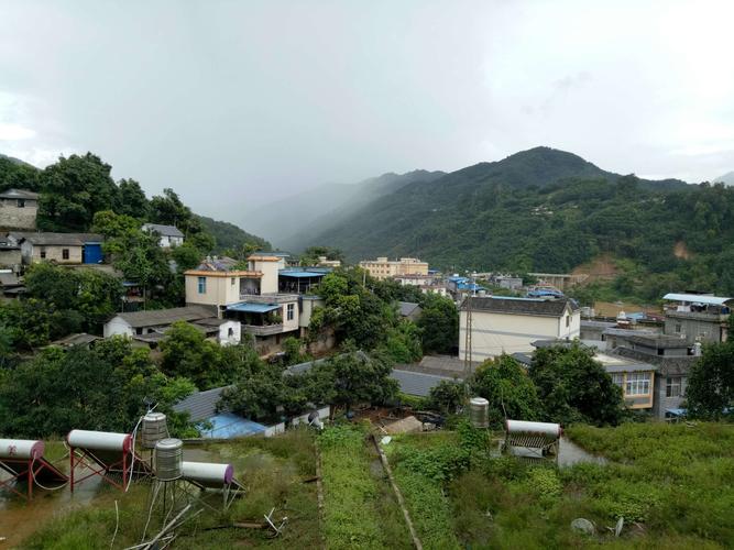云南绿春县有多少个乡镇?绿春县三猛乡中学多少学生-图3 云南绿春县有多少个乡镇?绿春县三猛乡中学多少学生-图3