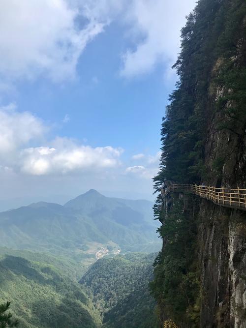 江西宜春属于什么气候?明月山上现在多少度-图1 江西宜春属于什么气候?明月山上现在多少度-图1