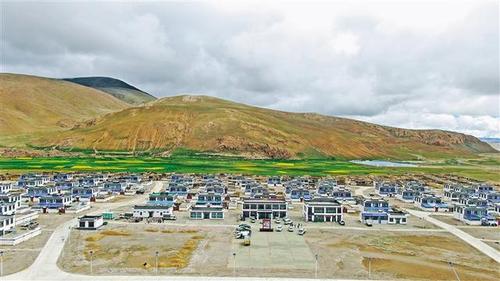 亚东的海拔高度?堆纳乡海拔多少米-图1 亚东的海拔高度?堆纳乡海拔多少米-图1