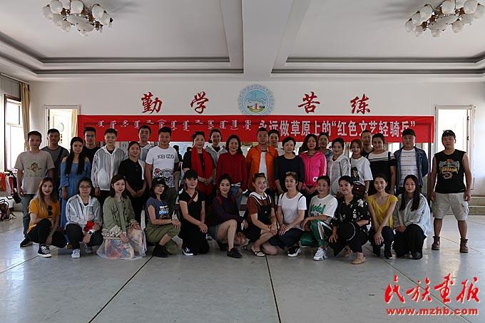 151627是哪里的身份证?太仆寺旗骆驼山小学多少学生-图1 151627是哪里的身份证?太仆寺旗骆驼山小学多少学生-图1