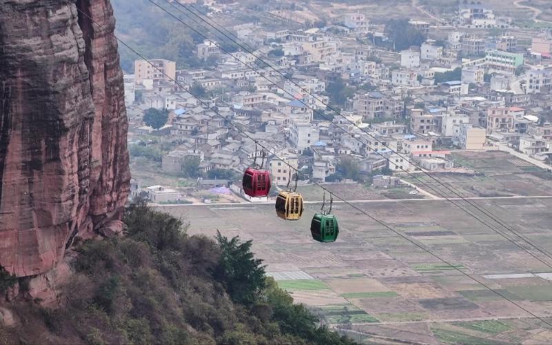 铜石岭索道缆车票价?玉林铜石岭景区门票多少钱一张-图2 铜石岭索道缆车票价?玉林铜石岭景区门票多少钱一张-图2
