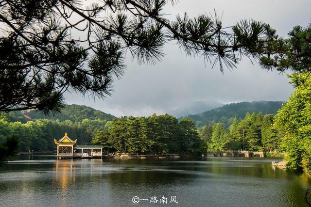 庐山现在热吗?庐山气温一般都是多少度-图2 庐山现在热吗?庐山气温一般都是多少度-图2