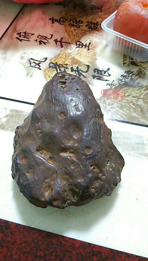 石头的熔点有多少度?石头温度是多少-图2 石头的熔点有多少度?石头温度是多少-图2