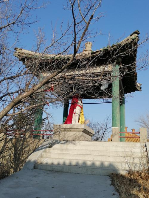 四平市二郎山庄风景区有充电桩吗?四平市山门风景区门票多少钱-图2 四平市二郎山庄风景区有充电桩吗?四平市山门风景区门票多少钱-图2