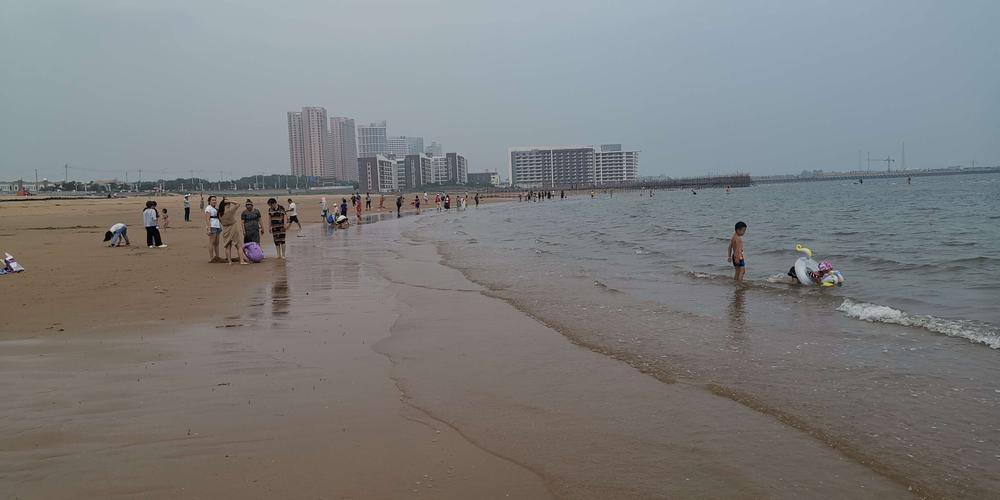海阳万米沙滩介绍？海阳10月份多少度-图1