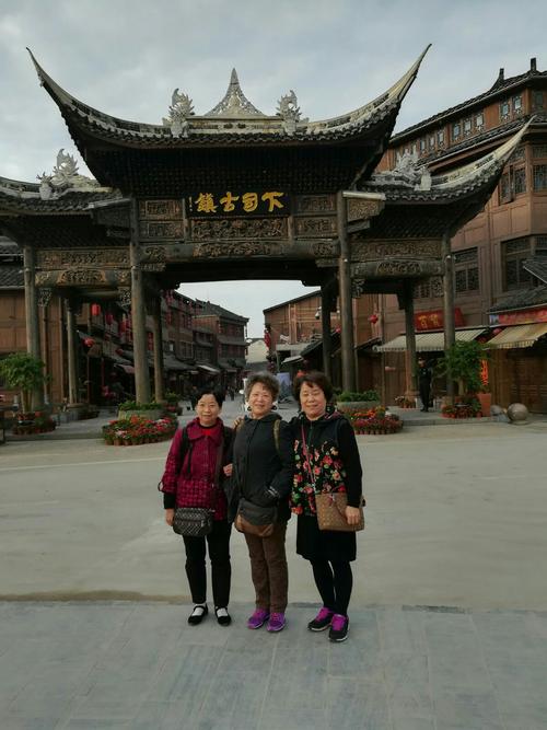 下司古镇和丹寨万达哪个好玩?麻江到宣威镇有多少公里-图2 下司古镇和丹寨万达哪个好玩?麻江到宣威镇有多少公里-图2