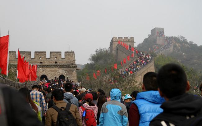 2019年国庆长城旅游客流量?2019国庆现场有多少人参加-图2 2019年国庆长城旅游客流量?2019国庆现场有多少人参加-图2