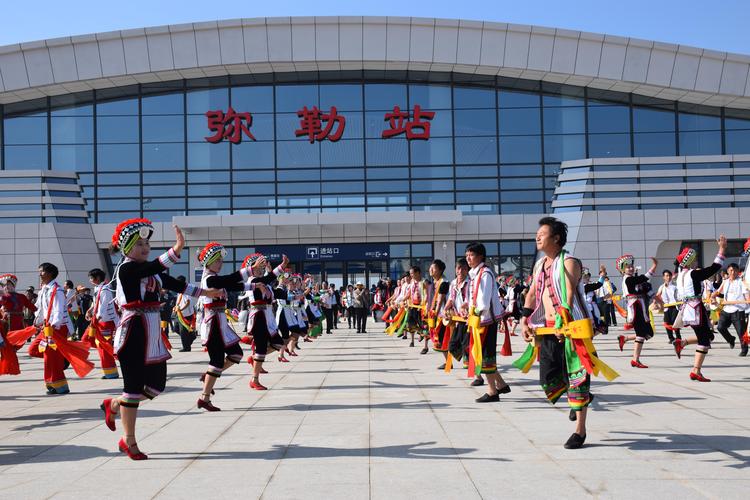 弥勒高铁可以直达哪些城市?弥勒市到广东佛山多少公里-图3 弥勒高铁可以直达哪些城市?弥勒市到广东佛山多少公里-图3