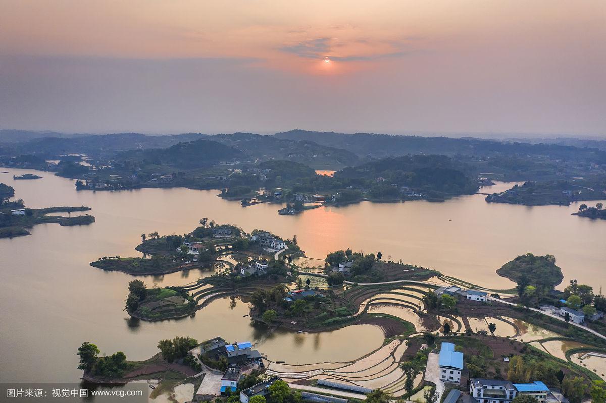泸州市哪个县最富?泸县到玉龙湖多少公里-图3 泸州市哪个县最富?泸县到玉龙湖多少公里-图3