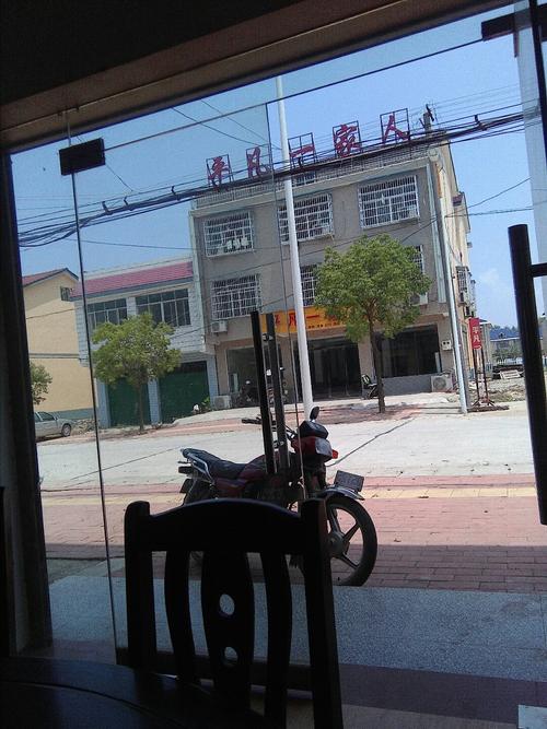 华容县哪个镇最大?岳阳到注滋口镇多少公里-图1 华容县哪个镇最大?岳阳到注滋口镇多少公里-图1