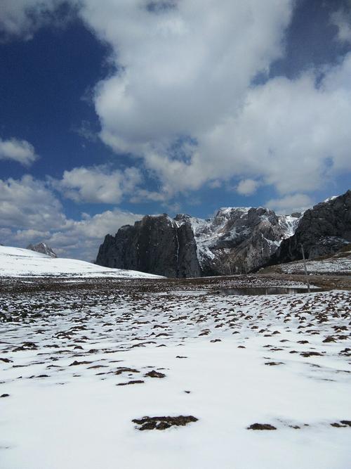 甘南地区十月中旬会下雪吗?甘南十月下旬气温多少度-图1 甘南地区十月中旬会下雪吗?甘南十月下旬气温多少度-图1
