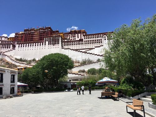 布达拉宫逛多久?萨嘎县冬天最低气温是多少度-图1 布达拉宫逛多久?萨嘎县冬天最低气温是多少度-图1