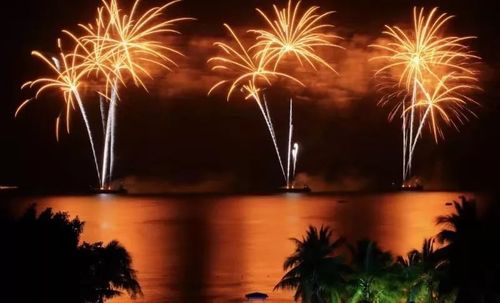 三亚新年烟花时间？海南三亚元旦气温是多少度-图1