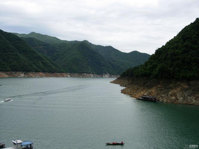 彬州东江湖湖水为什么这么冰?陕西咸阳彬州市多少度-图3 彬州东江湖湖水为什么这么冰?陕西咸阳彬州市多少度-图3