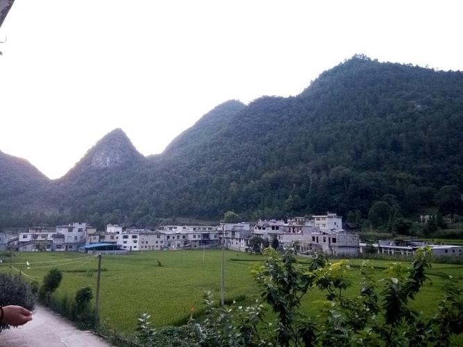 贵州有多少个县?开阳龙岗镇黔南平塘有多少里-图3 贵州有多少个县?开阳龙岗镇黔南平塘有多少里-图3