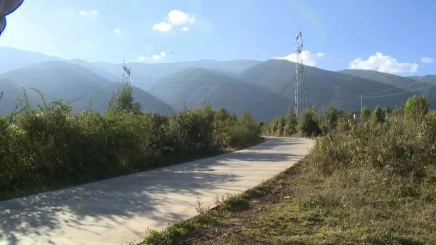 丽江三义机场到鹤庆朵美乡多少钱?鹤庆到龙开口镇多少公里-图2 丽江三义机场到鹤庆朵美乡多少钱?鹤庆到龙开口镇多少公里-图2