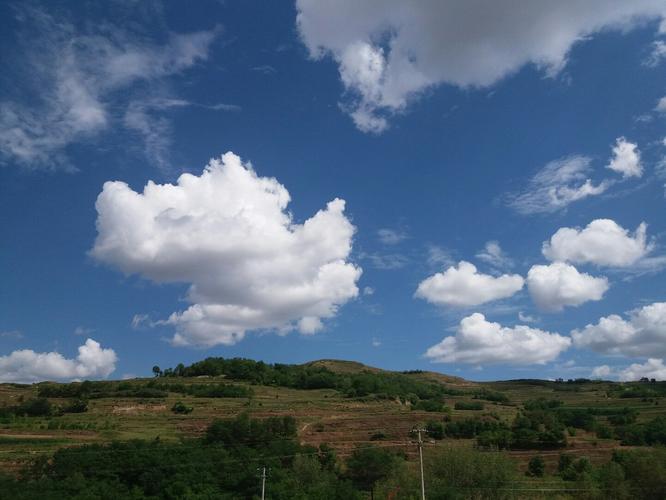 甘肃陇南西和县夏天热吗?陇南夏天最高的温度是多少-图1 甘肃陇南西和县夏天热吗?陇南夏天最高的温度是多少-图1