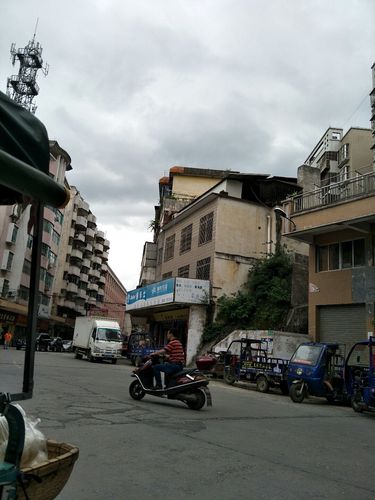 广东韶关那边冬天冷吗?韶关乐昌市今日气温多少度-图2 广东韶关那边冬天冷吗?韶关乐昌市今日气温多少度-图2