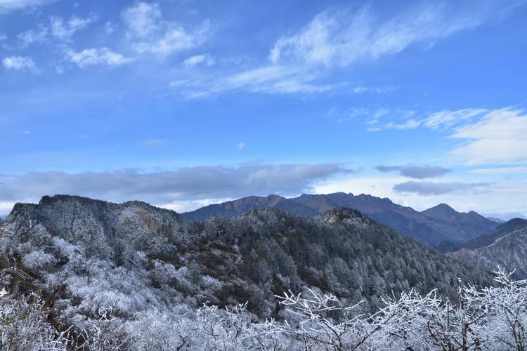 西岭雪山海拔有多高?1月西岭雪山多少度-图2 西岭雪山海拔有多高?1月西岭雪山多少度-图2