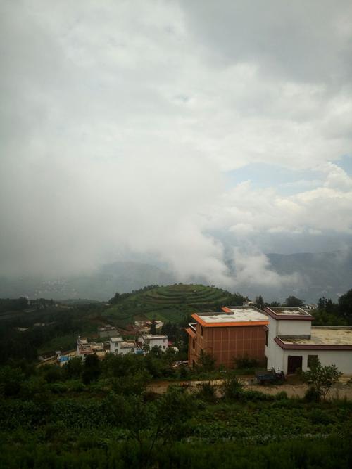 云南东川年光照时间?东川区2019年最高气温是多少度-图3 云南东川年光照时间?东川区2019年最高气温是多少度-图3