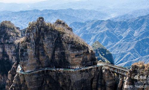 白石山玻璃栈道有多长?保定涞源白石山海拔多少米-图3 白石山玻璃栈道有多长?保定涞源白石山海拔多少米-图3