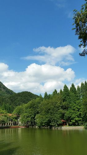 安徽夏天哪里最凉快?岳西县冬天最低气温多少度-图1 安徽夏天哪里最凉快?岳西县冬天最低气温多少度-图1