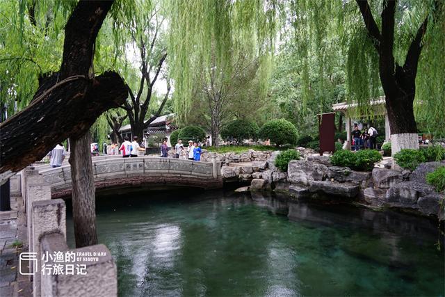 趵突泉的水温是多少?济南泉水夏天的温度是多少-图2 趵突泉的水温是多少?济南泉水夏天的温度是多少-图2
