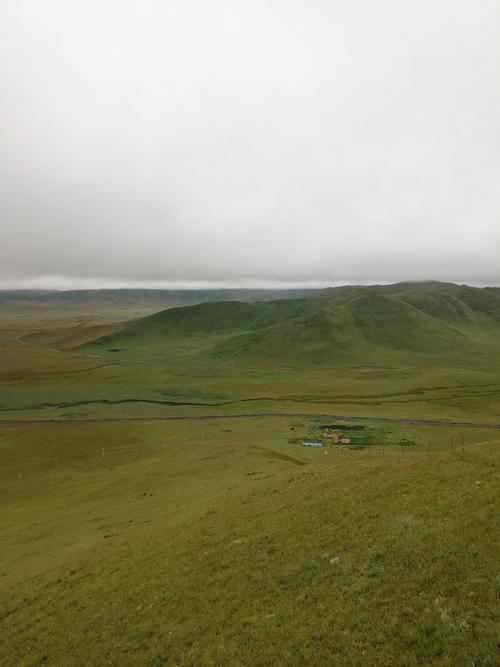 松潘草地多大?松藩气温大概多少度电-图1 松潘草地多大?松藩气温大概多少度电-图1