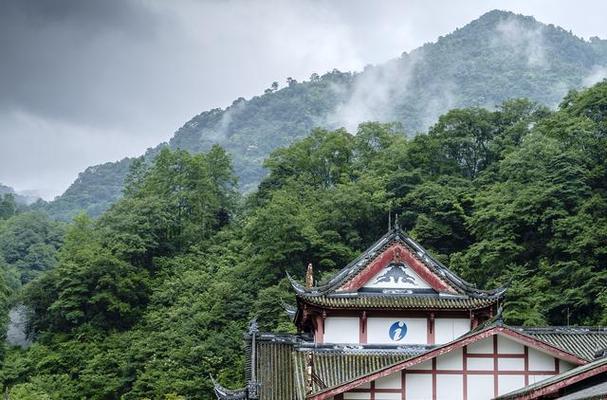 10月青城山山顶气温多少度?青城山今日气温多少度-图1 10月青城山山顶气温多少度?青城山今日气温多少度-图1
