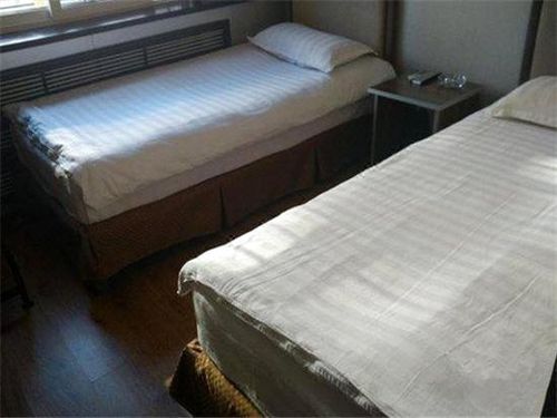 黑龙江绥化市出租屋多少钱一个月,消费水平怎么样,一般什么时候开始0摄氏度以上?绥化今天多少度-图3 黑龙江绥化市出租屋多少钱一个月,消费水平怎么样,一般什么时候开始0摄氏度以上?绥化今天多少度-图3