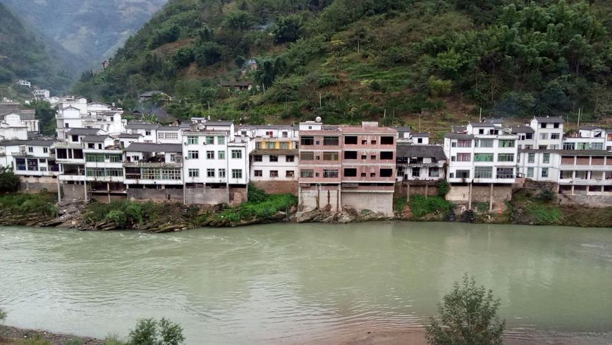 云南省昭通市盐津县,水富县各有那几个乡镇?盐津到庙坝多少公里-图3 云南省昭通市盐津县,水富县各有那几个乡镇?盐津到庙坝多少公里-图3