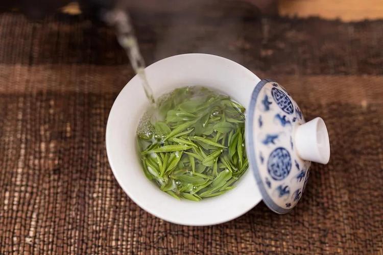 关于清茶的古诗词?长兴县天气压多少-图1 关于清茶的古诗词?长兴县天气压多少-图1