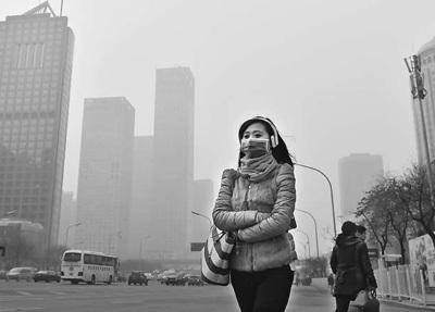 pm2点五污染严重的天空呈现灰色主要原因是?北京pm2.5污染时多少钱-图1 pm2点五污染严重的天空呈现灰色主要原因是?北京pm2.5污染时多少钱-图1
