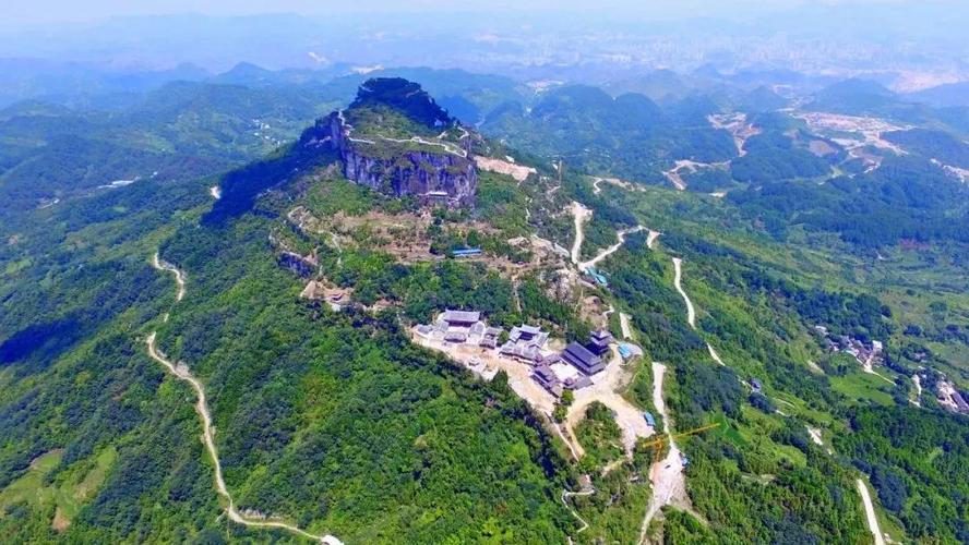 凯里香炉山怎么上去?凯里炉山镇海拔多少米-图1 凯里香炉山怎么上去?凯里炉山镇海拔多少米-图1