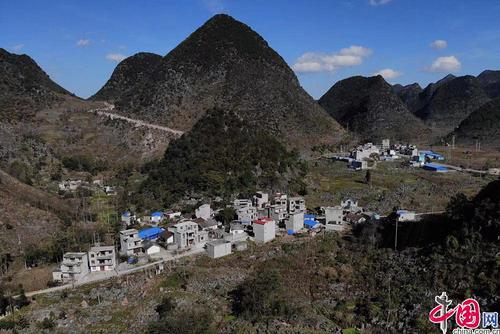 杨六斤介绍?隆林德峨有多少个屯-图3 杨六斤介绍?隆林德峨有多少个屯-图3