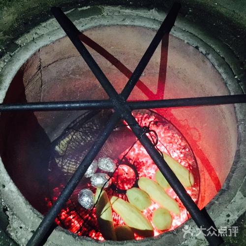 烤坑是什么意思?上坑明天温度是多少度-图1 烤坑是什么意思?上坑明天温度是多少度-图1