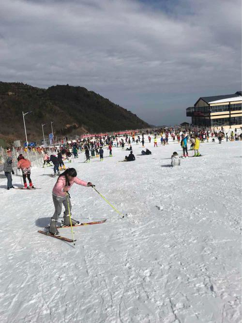 七星岭滑雪和明月山滑雪哪个好?文昌七星岭门票多少钱-图3 七星岭滑雪和明月山滑雪哪个好?文昌七星岭门票多少钱-图3