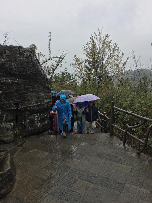 恩施七月份天天下雨吗?丽江七月份大概多少度-图1 恩施七月份天天下雨吗?丽江七月份大概多少度-图1