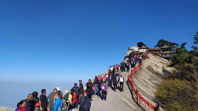 华山顶上气温?现在华山温度是多少时间-图3 华山顶上气温?现在华山温度是多少时间-图3