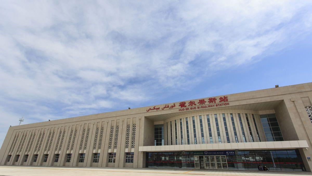 霍尔果斯火车站售票时间是几点?新疆奎屯区号多少钱-图3 霍尔果斯火车站售票时间是几点?新疆奎屯区号多少钱-图3