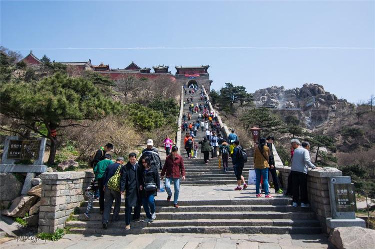 五一泰山山顶和山下的温差是多少?泰安现在多少温度-图2 五一泰山山顶和山下的温差是多少?泰安现在多少温度-图2