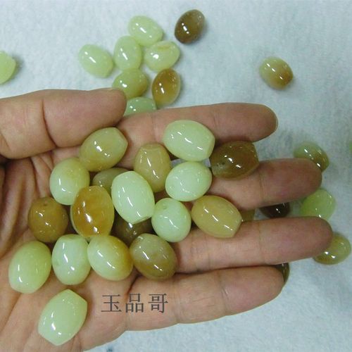 岫玉白色的会变黄吗?岫岩今天温度多少-图1 岫玉白色的会变黄吗?岫岩今天温度多少-图1
