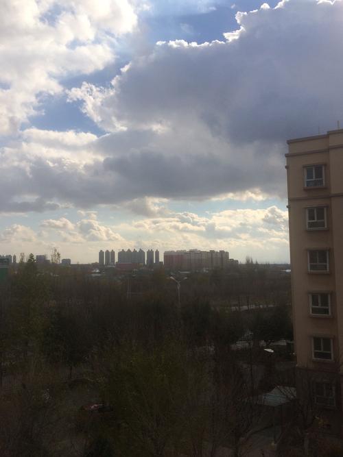 伊宁市的冬天一般多少度?伊宁市今天天气多少度-图1 伊宁市的冬天一般多少度?伊宁市今天天气多少度-图1