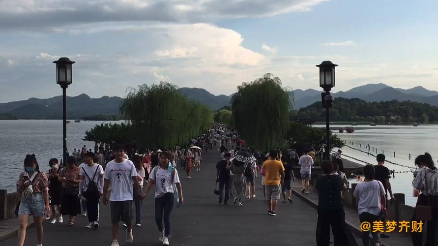 杭州西湖现在多少度?杭州3月6号的温度是多少-图2 杭州西湖现在多少度?杭州3月6号的温度是多少-图2