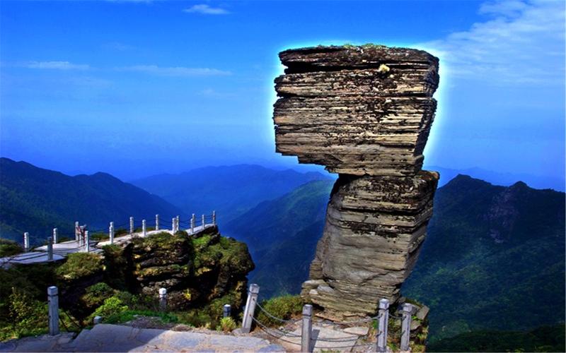 梵净山景区8月份气温高吗?铜仁十一月温度多少-图1 梵净山景区8月份气温高吗?铜仁十一月温度多少-图1
