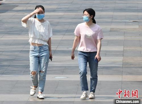9月份北方还穿半袖吗?北方天气多少都穿短袖-图3 9月份北方还穿半袖吗?北方天气多少都穿短袖-图3