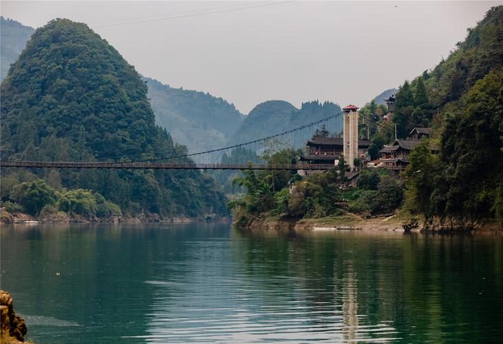 酉水河发源与哪?酉阳到酉酬的汽车多少钱-图1 酉水河发源与哪?酉阳到酉酬的汽车多少钱-图1