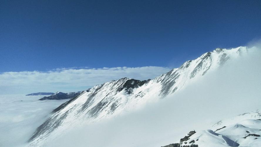 夹金山为什么终年积雪?夹金山四季气温多少-图3 夹金山为什么终年积雪?夹金山四季气温多少-图3