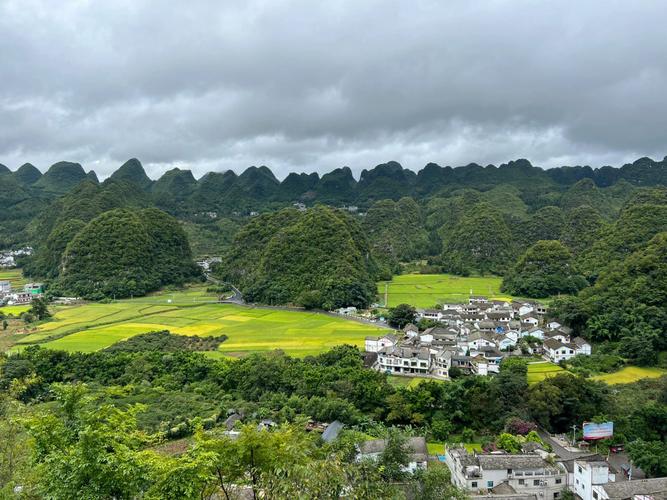 兴义除了万峰林和西湘楼还有哪里比较好玩?兴义到东北有多少公里-图1 兴义除了万峰林和西湘楼还有哪里比较好玩?兴义到东北有多少公里-图1